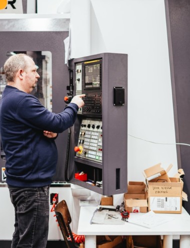 Van Riet Metaalbewerking BV Vessem afbeelding 3